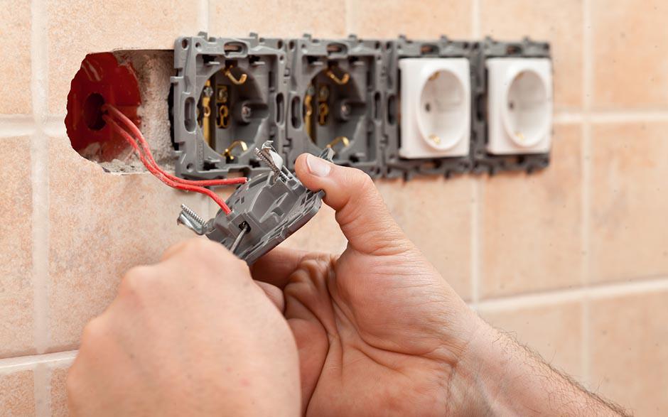 recherche travail électricien bâtiment Garches